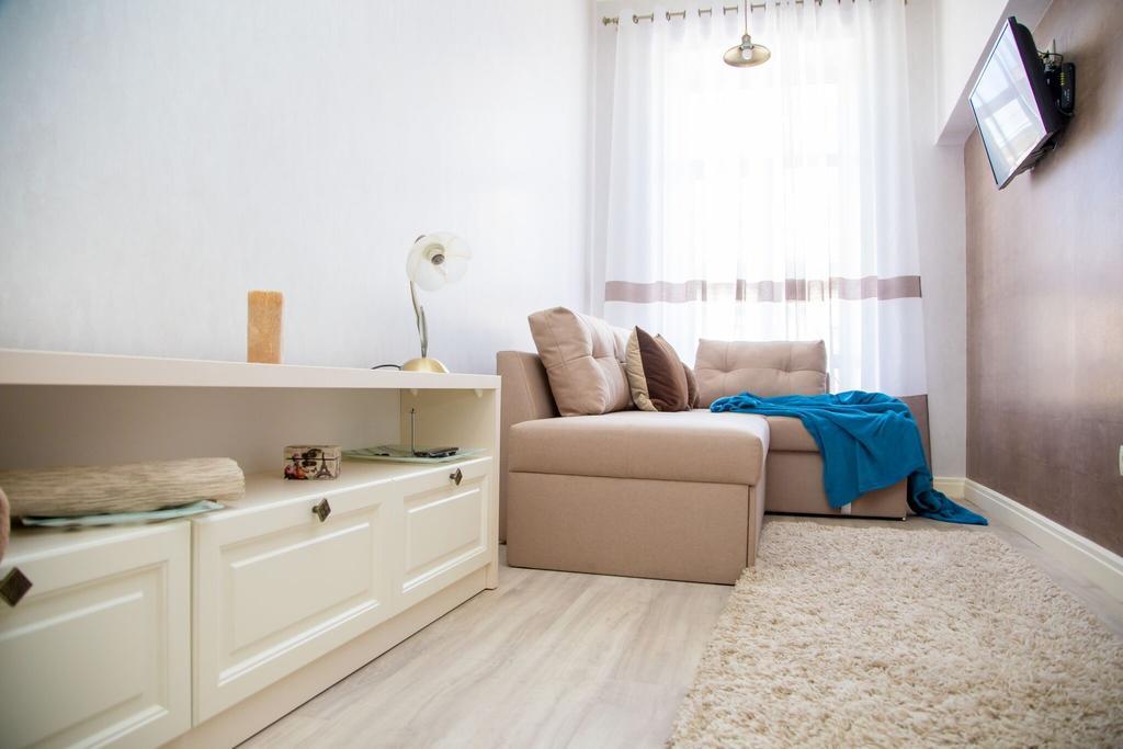 Apartments In Scandinavian Style Лвив Екстериор снимка