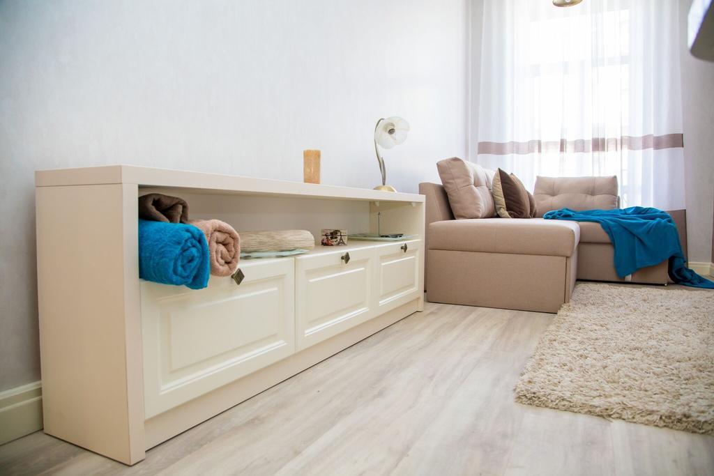 Apartments In Scandinavian Style Лвив Екстериор снимка