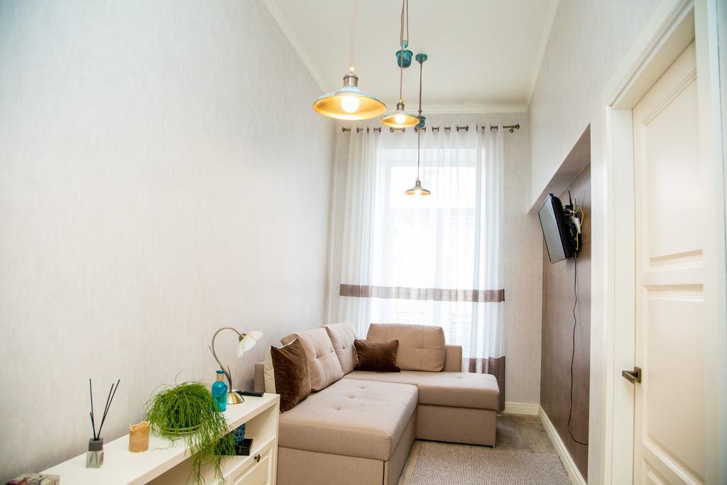Apartments In Scandinavian Style Лвив Екстериор снимка